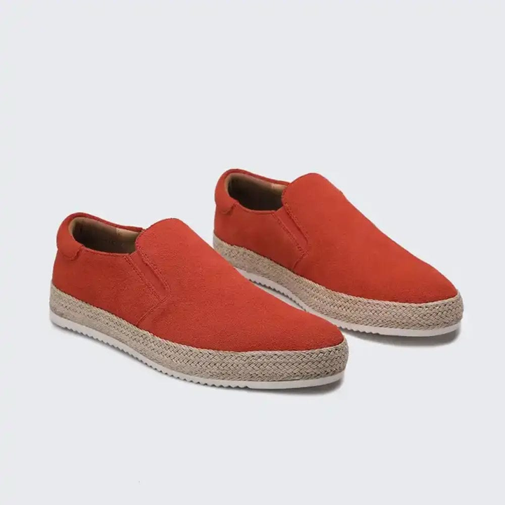 Hanya - Sapatos Slip on em Camurça Com Sola de Alpargata