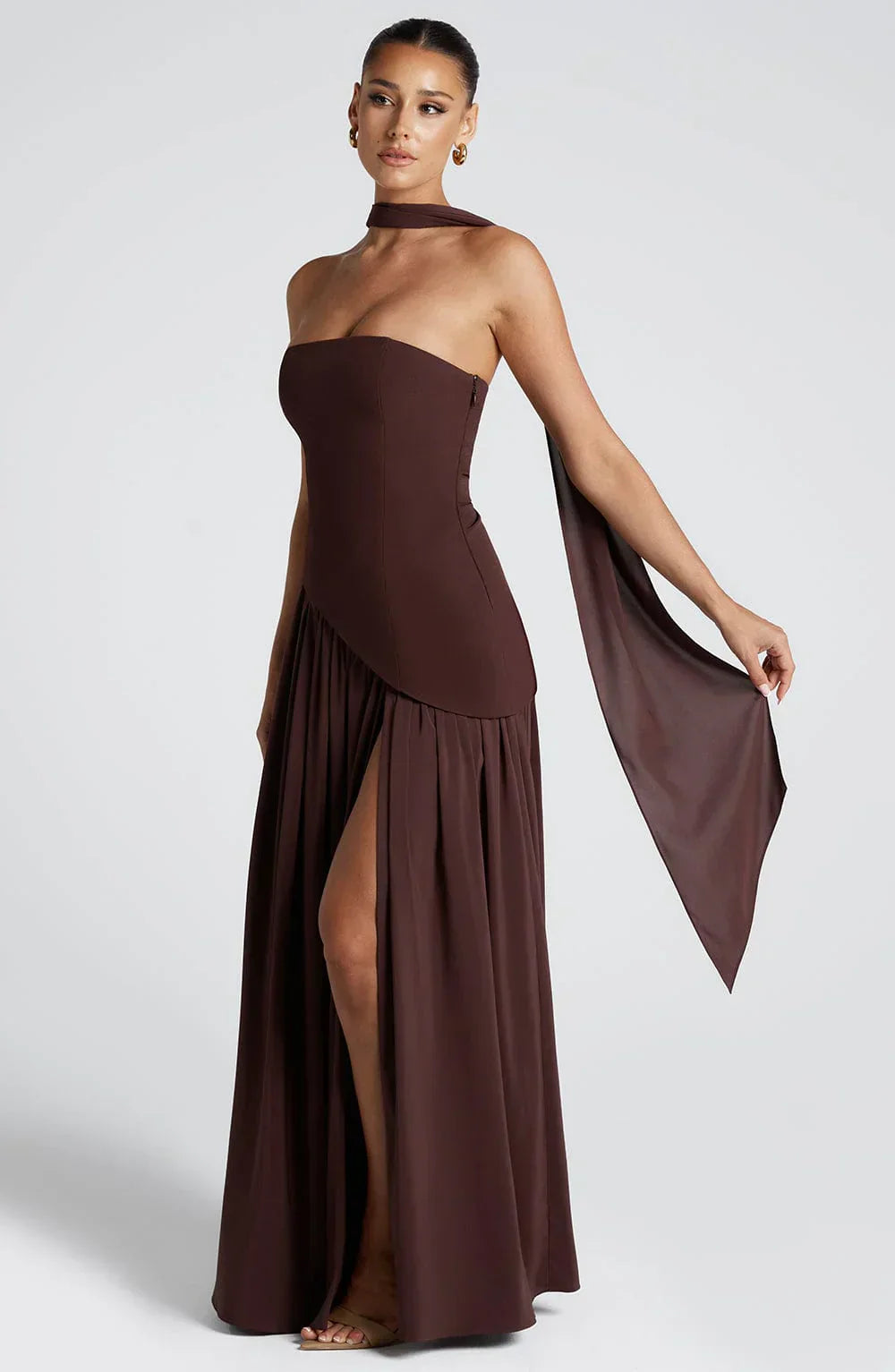 Zalfaa - Vestido Longo Elegante Sem Mangas