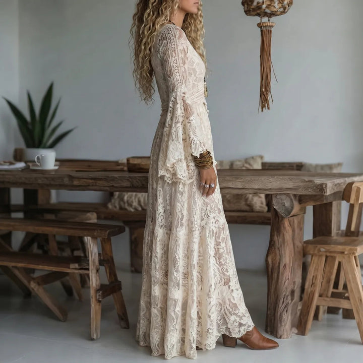 Chariya - Vestido Maxi Boémio Com Mangas Em Forma De Sino Em Renda Floral