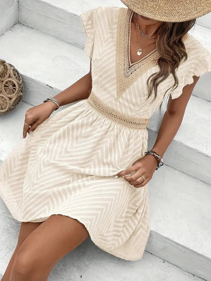 Lillian - Mini-Vestido Com acabamento Em Renda e Decote em V