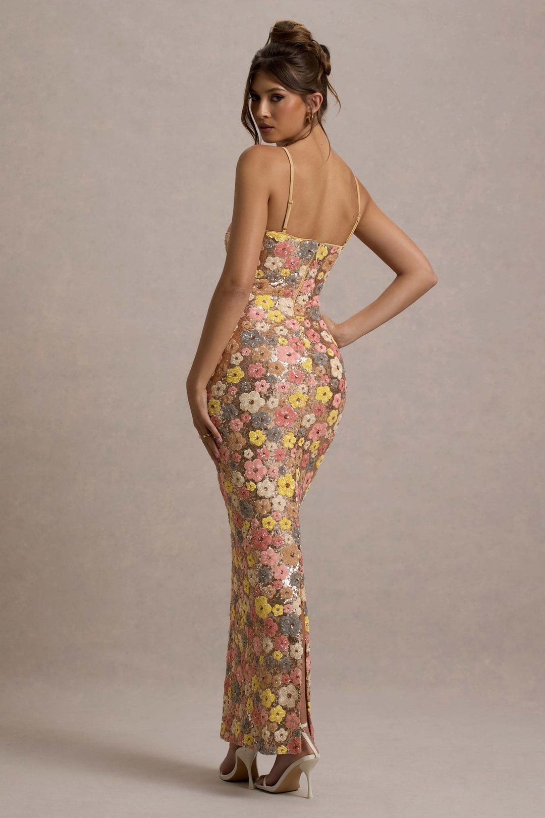 Lolita - Vestido maxi com Alças Finas e Lantejoulas Florais