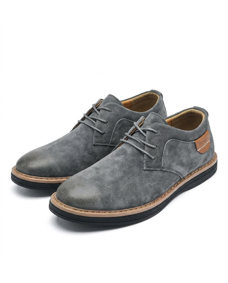 Erling - Sapatos de camurça com atacadores e costuras contrastantes